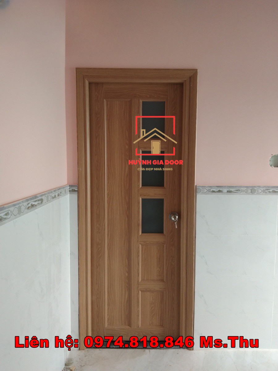 Giá cửa nhựa tại Quận 8