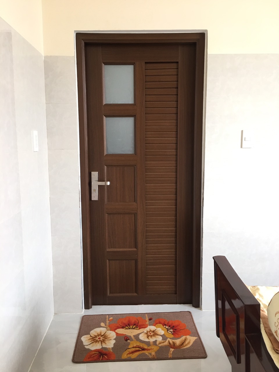 Giá cửa nhựa tại Quận 6