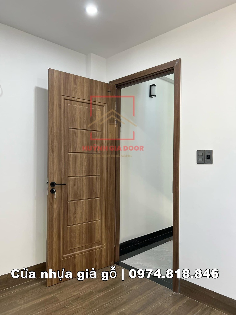 Giá cửa nhựa tại Quận 10